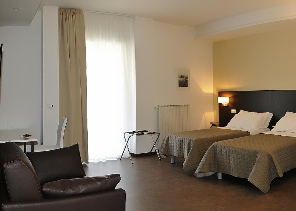 ペスカーラ Le Stanze Sul Corso Bed & Breakfast 部屋 写真