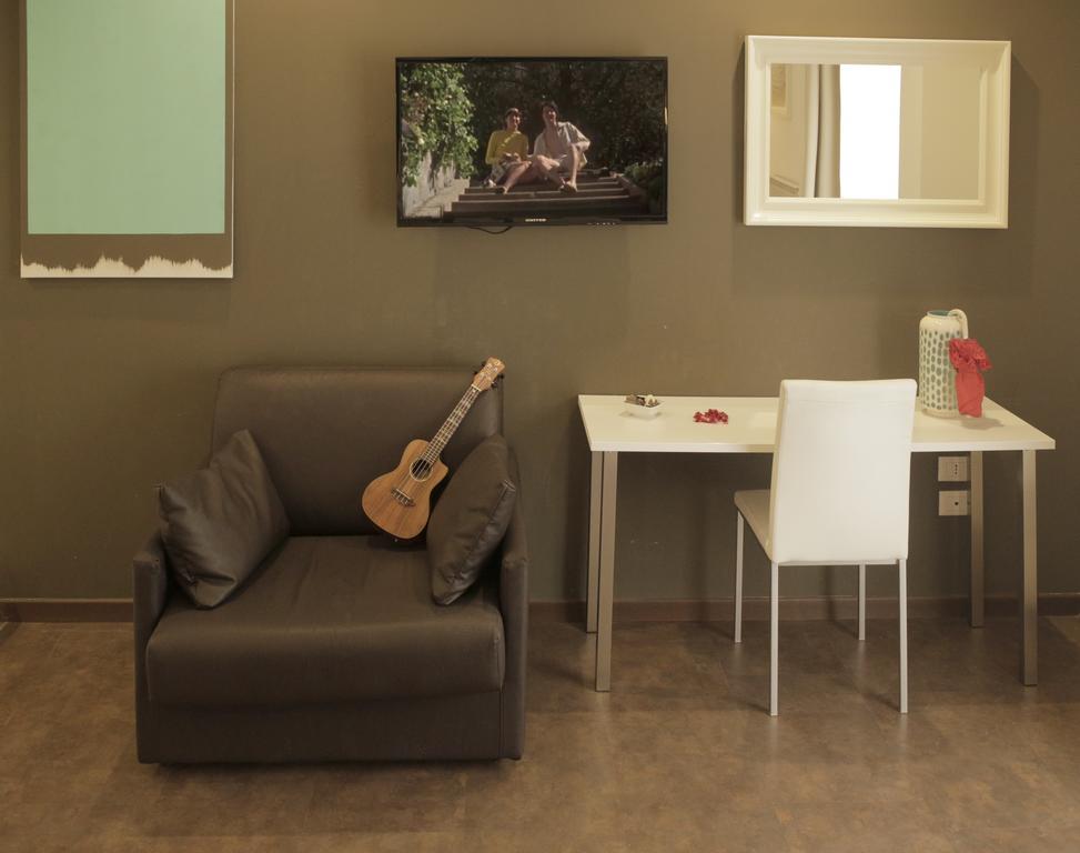 ペスカーラ Le Stanze Sul Corso Bed & Breakfast エクステリア 写真