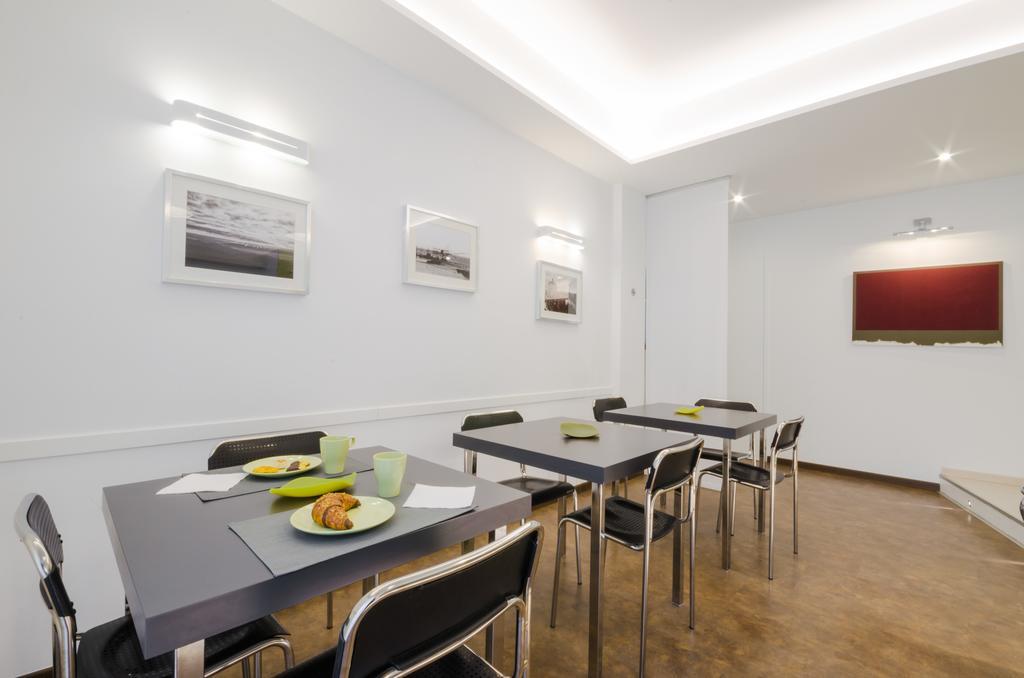 ペスカーラ Le Stanze Sul Corso Bed & Breakfast エクステリア 写真