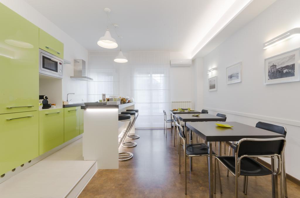 ペスカーラ Le Stanze Sul Corso Bed & Breakfast エクステリア 写真