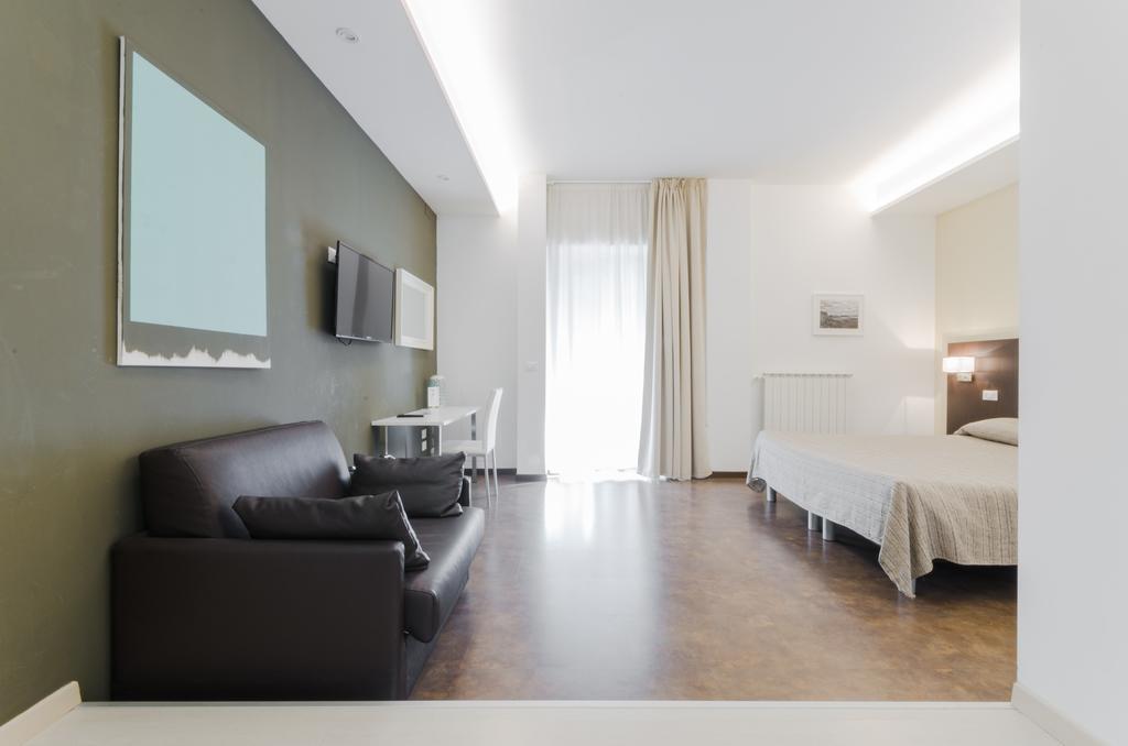 ペスカーラ Le Stanze Sul Corso Bed & Breakfast エクステリア 写真
